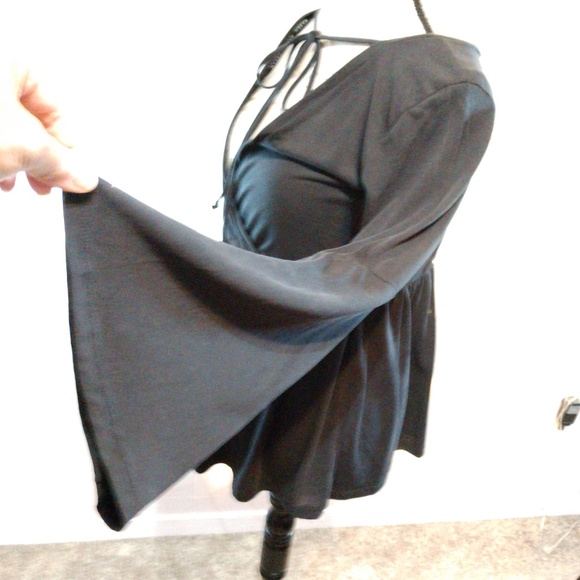 HYFVE Black Reversible Top - Picture 7 of 8